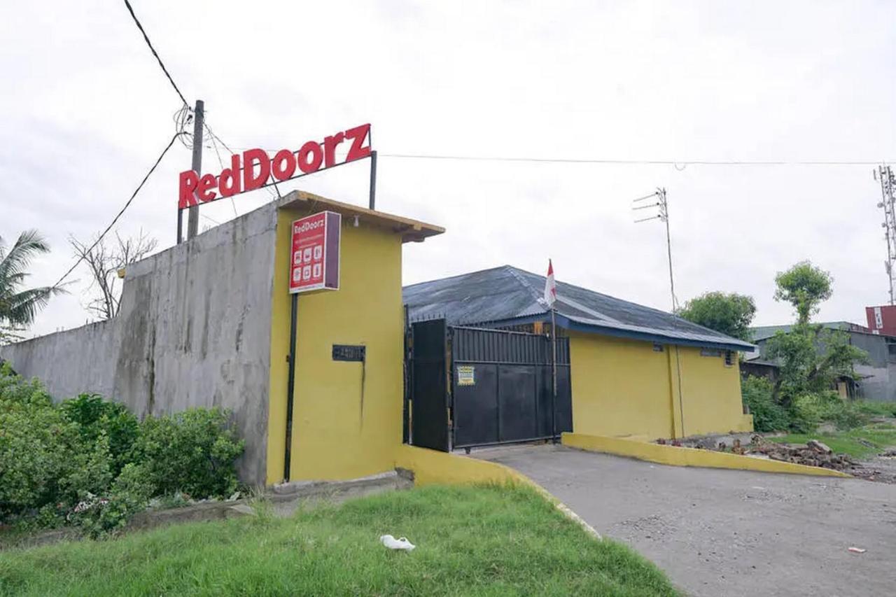Reddoorz Near Ekowisata Mangrove Belawan Exterior foto