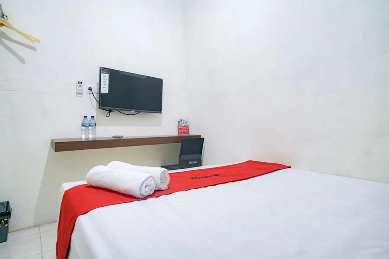 Reddoorz Near Ekowisata Mangrove Belawan Exterior foto