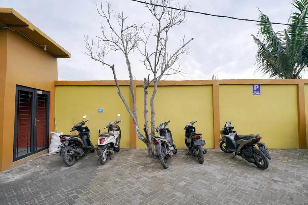 Reddoorz Near Ekowisata Mangrove Belawan Exterior foto